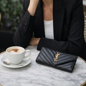 Quilted Envelope Style Wallet NEW